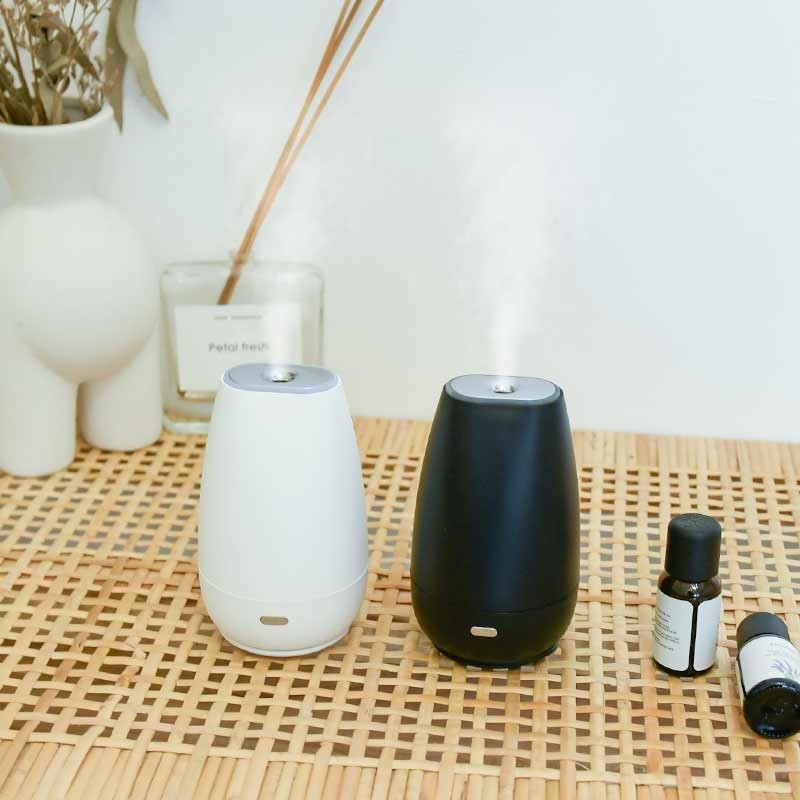 Diffusor de carro Umidificador de aromaterapia Diffusor de óleo essencial USB Cool Mist Mini Diffuser portátil